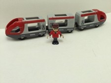 BRIO WORLD TRAVEL TRAIN 33505 figure coach fits Thomas wooden track