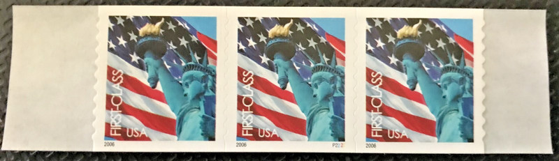 U. S. SCOTT #3970 STATUE OF LIBERTY AND FLAG PNC3 MNH PLATE #P2222 SELF ADHESIVE