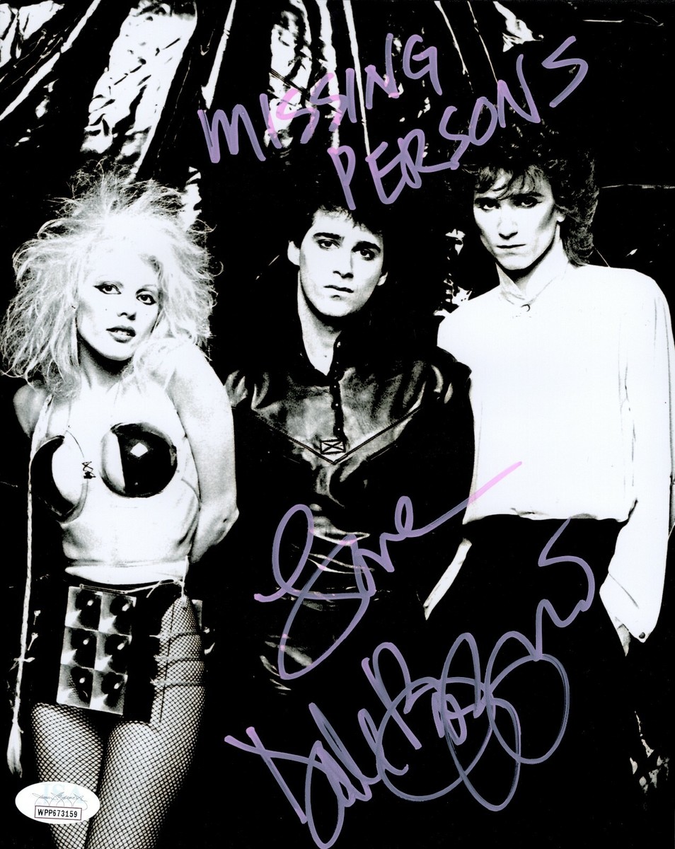 DALE BOZZIO Signed 8x10 Photo MISSING PERSONS Lead Singer