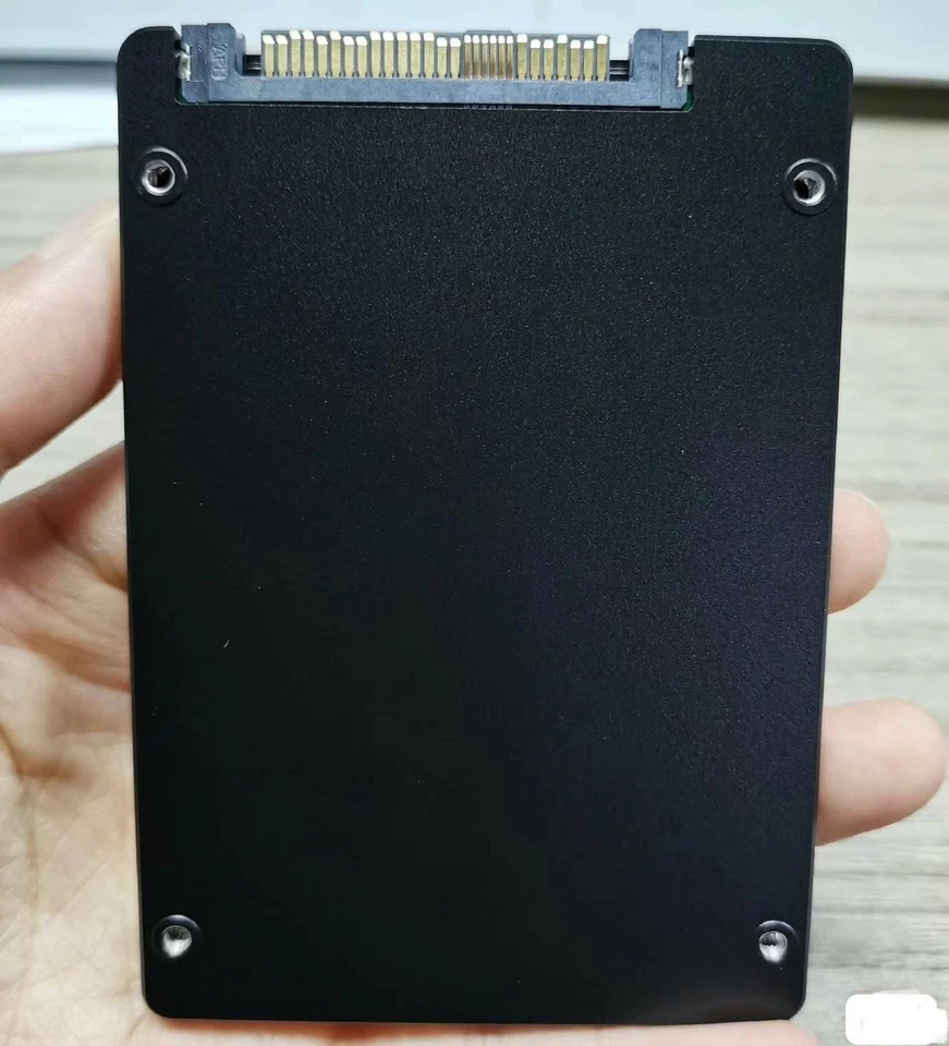 1.6TB SSD IBM U2 PM985 MZ-QLB1T60 MZQLB1T6HAJR-000M3 NVMe Gen3 Slim 1600G - Image 2 of 4