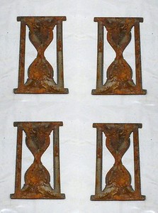Lot of 4 Snake Reptile Shapes 3/" Rusty Metal Vintage Ornament Craft Sign