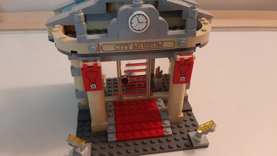 LEGO City 60008 Museum Break-in, foto 4 di 5