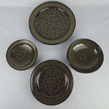 Franciscan Madeira Stoneware - 8pc 1960s Mid Century Plate And Bowl Set - 2 Each
