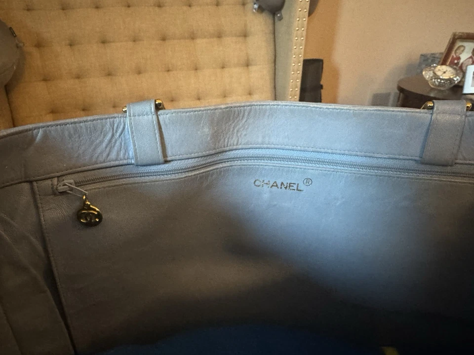 Bolso de Mano Chanel Cadena Cuero Azul Bebé Foto 3 de 4