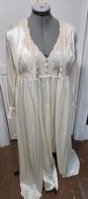 Vintage Val Maxi Peignoir Nightgown  Robe Size Medium In Cream Nylon- Gorgeous  