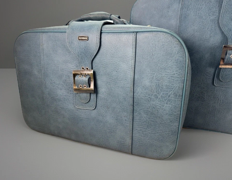 Vintage Teal Meridian Luggage Set 3pc Mid Century Suitcases w/ Keys & Tags - Image 4 of 4