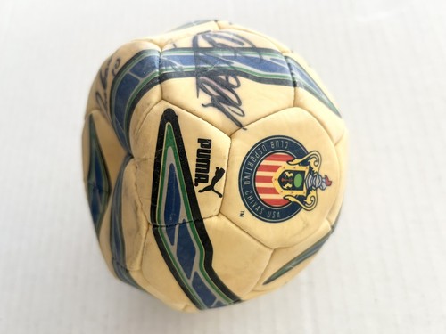 CD Chivas USA Ramon Ramirez Paco Palencia Claudio Suarez Loco Garcia signed ball - Picture 6 of 17