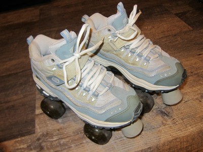sketcher skates