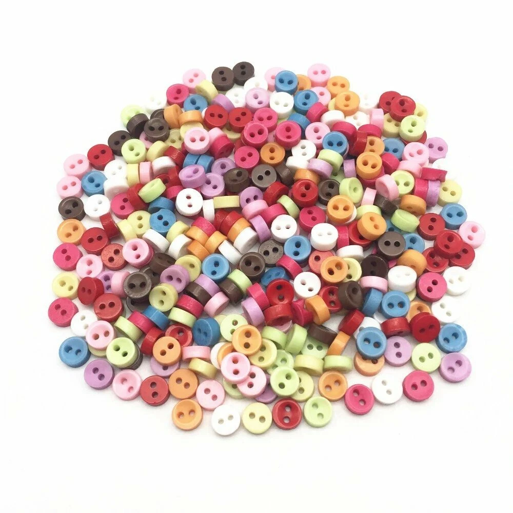 Lot De 10 Boutons Vintage Assortis En Nacré - Tailles 1,1 à 1,7 Cm, Référence 4506, Origine France