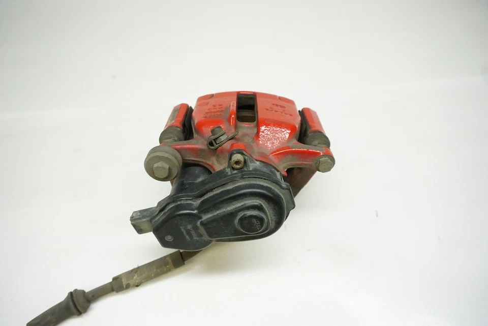 Pinza de freno trasera izquierda AUDI RS5 13-15 - Driver 8K0615403F Foto 3 de 4