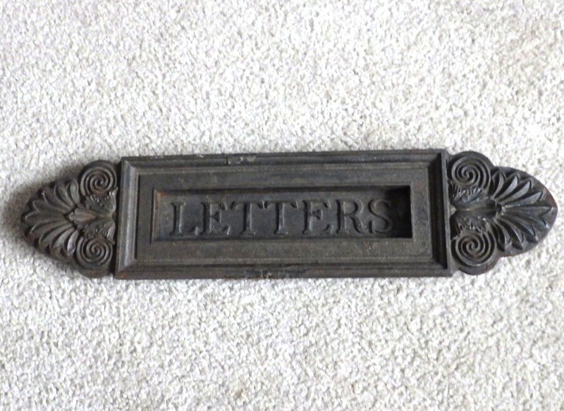 Victorian Style Cast Letters Slot Flap Door  Mail Box