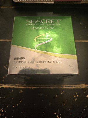Seacret Age Defying Renew Mineral Rich Scrubbing Mask