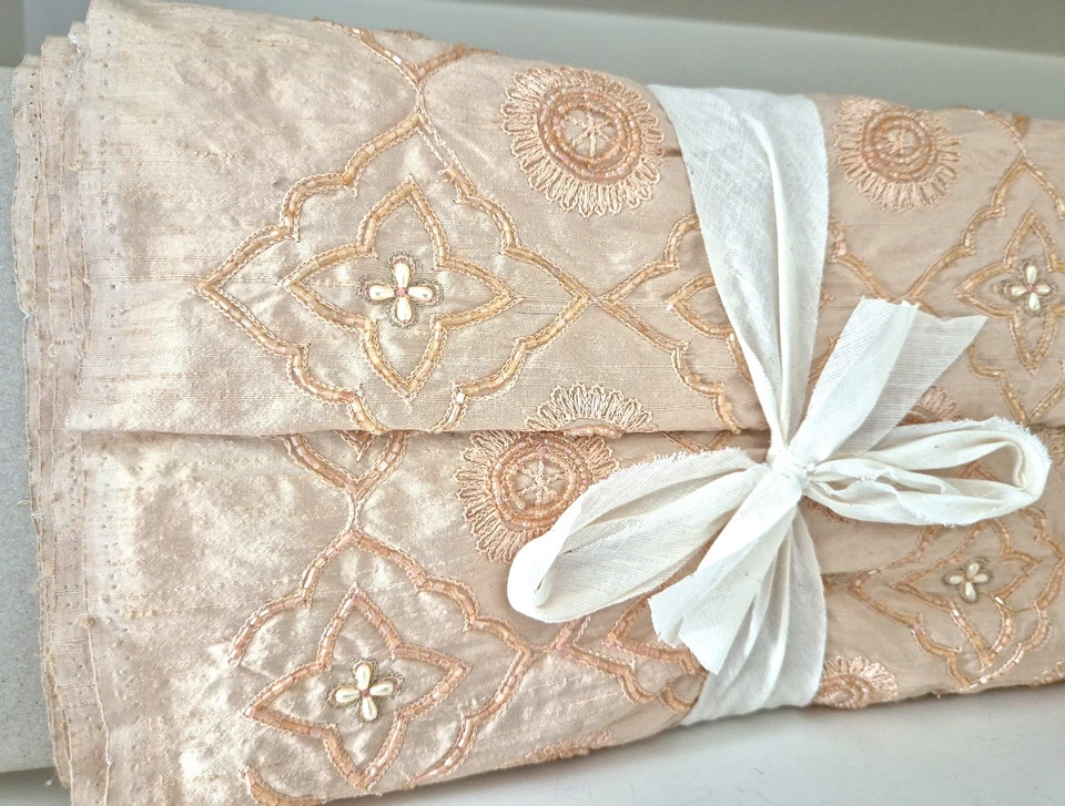 Seide 100%, mit Perlen bestickt, 120cm x 2,0m, hochwertig! - Bild 3 von 4