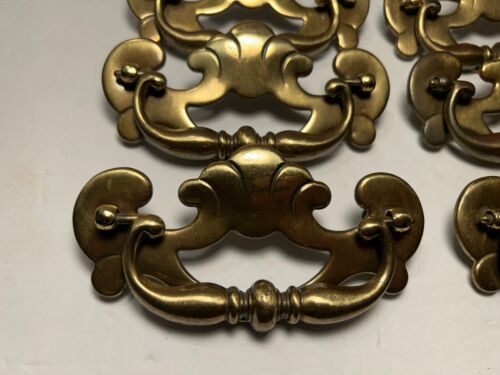 Lot Of 17 Vintage KBC2 Keeler Brass Co. Brass Dresser Furniture Drawer Pulls - Picture 4 of 19