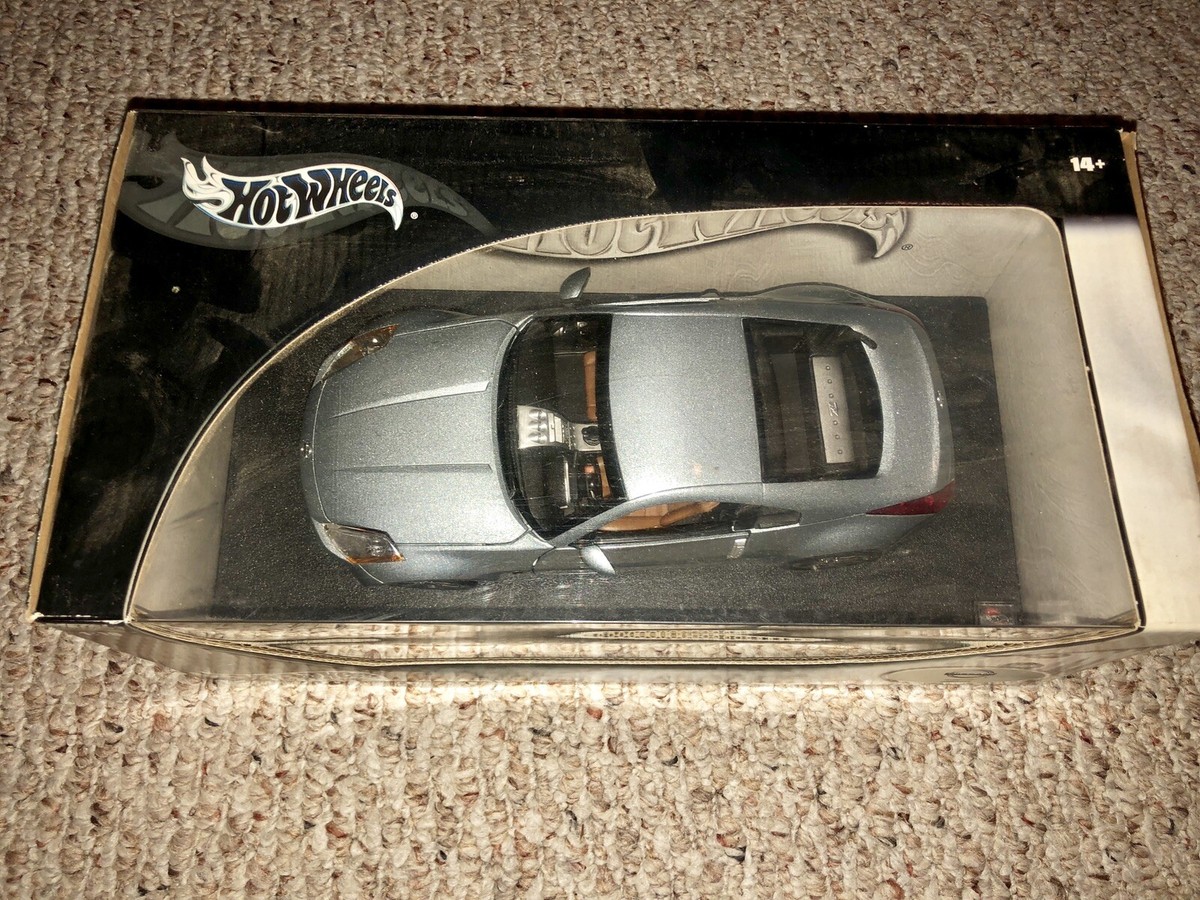 New* 1:18 Scale Nissan Z Hot Wheels Silver Rare Color | eBay