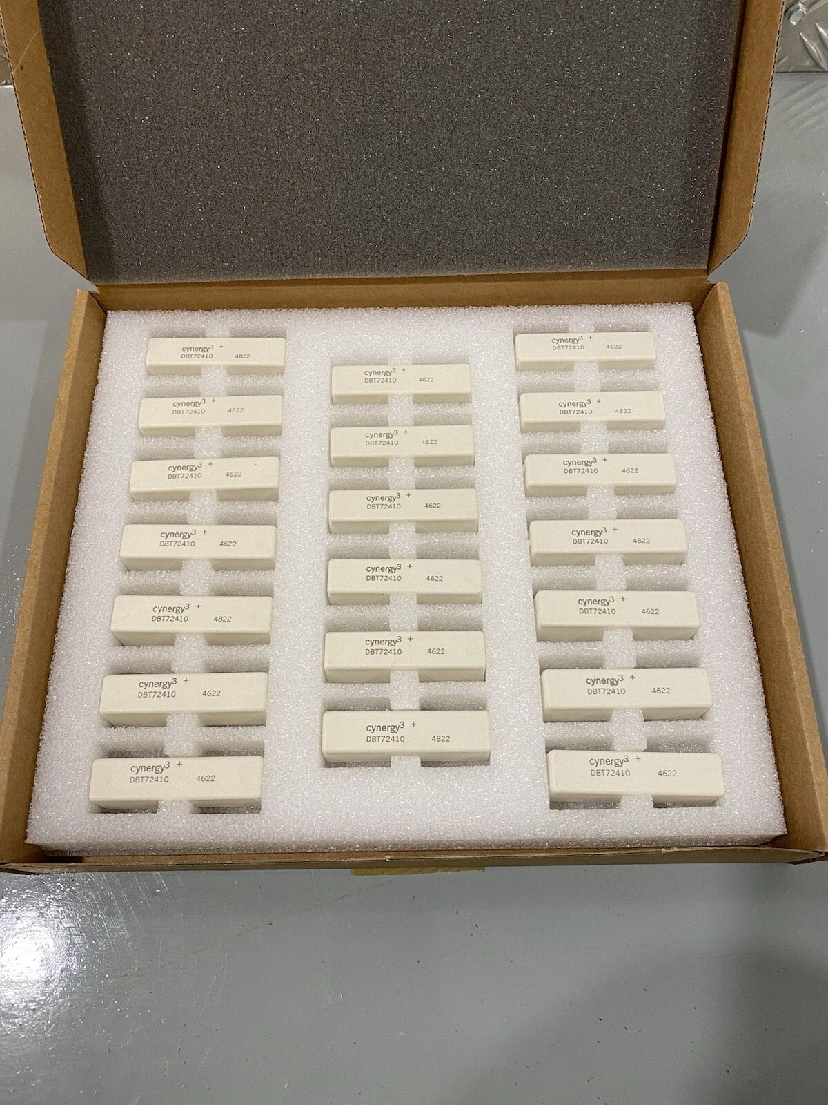 Sensata Cynergy3 + Plus DBT72410 Reed Relay 2A 24V Pack Of 20 Brand New 3