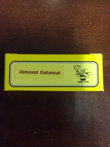 Almond Scent Handcrafted Honey Soap 5 oz / 142 g - Picture 3 of 8