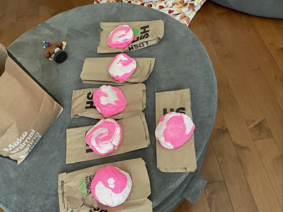 Snow Fairy Bubble Bar Pack Of 8 - Image 4 of 4