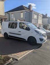 2015 Vauxhall Vivaro Camper Van 2 Berth Rock And Roll Bed