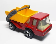 Very Nice Vintage Matchbox Lesney 1-75 Superfast #37 Skip Truck w/Yellow Bucket