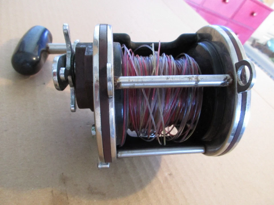 Penn SENATOR 4/0 Special 113H Reel, USA Parts or Repair - Image 3 of 4