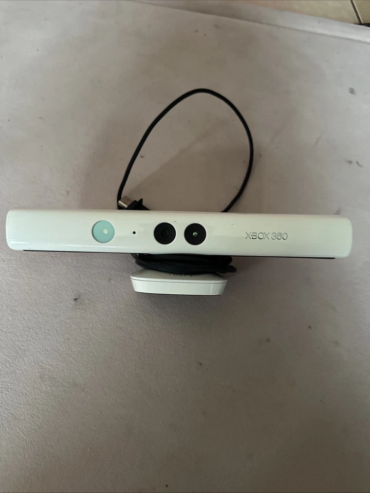 Xbox 360 with Kinect Camera and 2 X Dance Dance Revolution Mats - Image 4 of 4