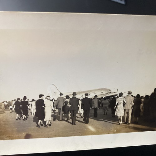1940 Airplanes Aircraft Airport Crowds of People Aviation Original Photo P13e4 - Picture 4 of 15