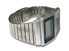 VINTAGE 1980s CASIO DATA BANK 676 DBC-610 STAINLESS STEEL WATCH & ORIGINAL BAND