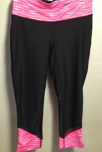 Yoga Pants Athletic Capri Small Cropped 