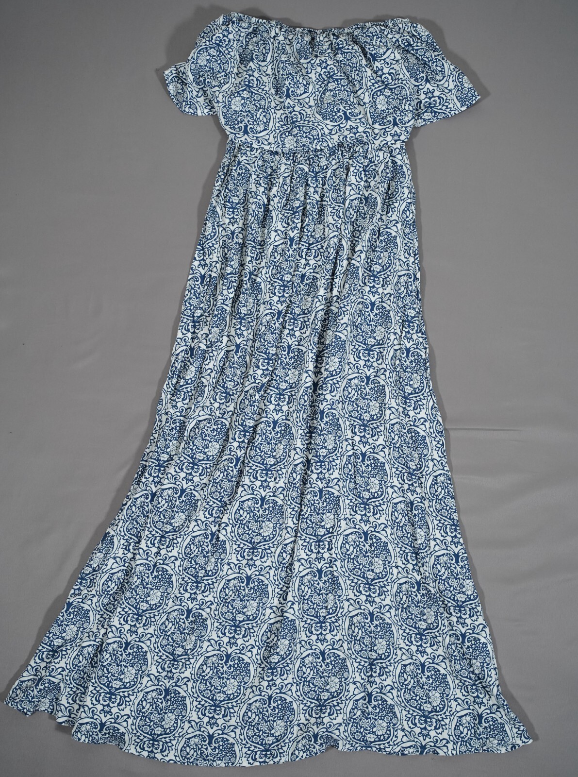 Boho Off-Shoulder White & Blue Paisley Maxi Dress for Women - Summer Lined-image