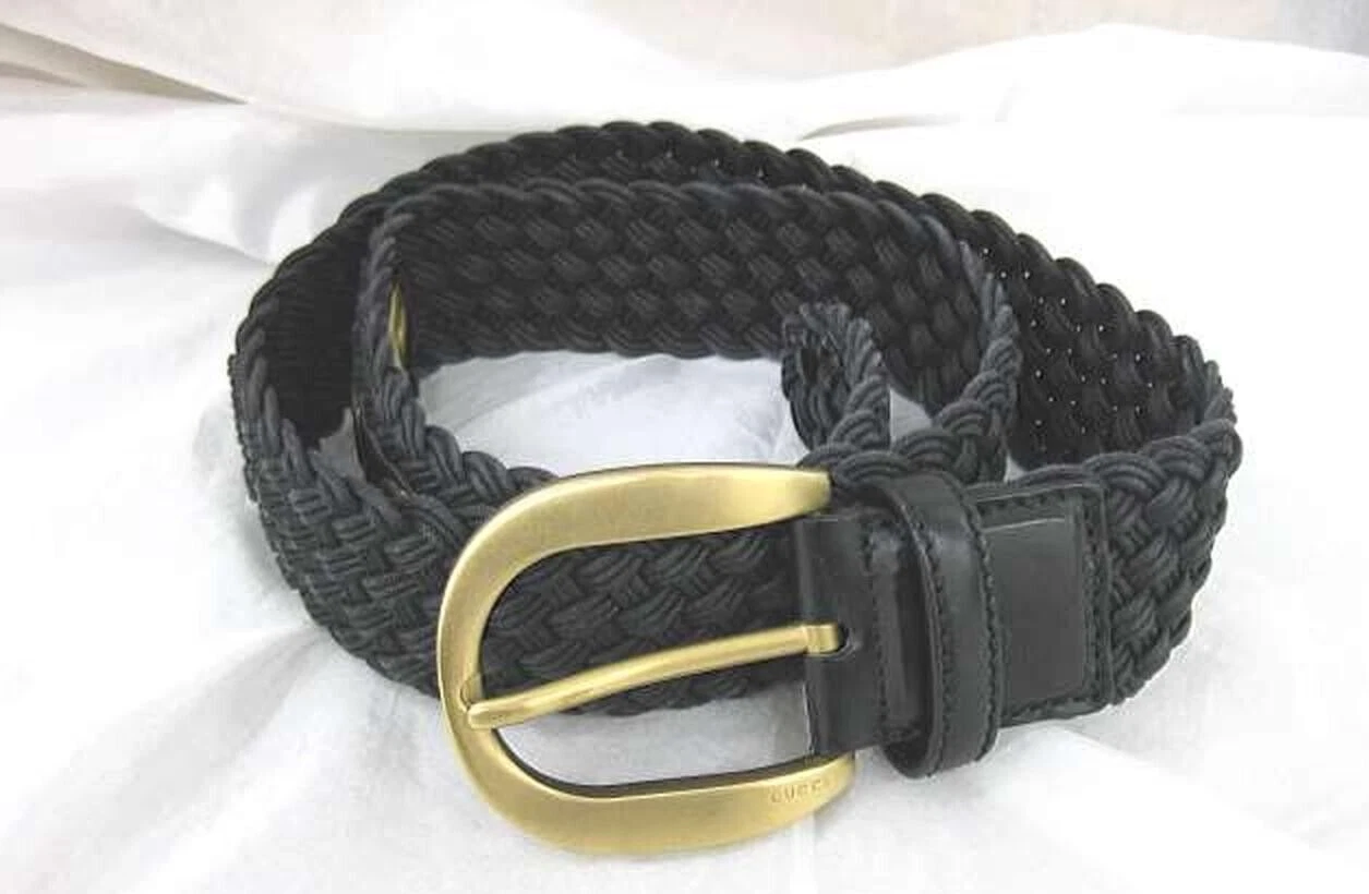 Ceinture authentique en maille Gucci 139116 cuir couleur noire boucle or Italie hommes