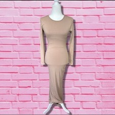 Windsor Looking For The One Basic Long Sleeve Natural Maxi Dress NWT Size Small