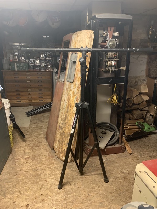 On-Stage LS7730 Lighting Stand with Crossbar Adjustable Height