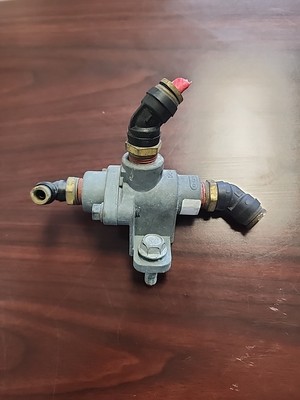 BENDIX, DOUBLE CHECK VALVE, T-239672-D, DC-4