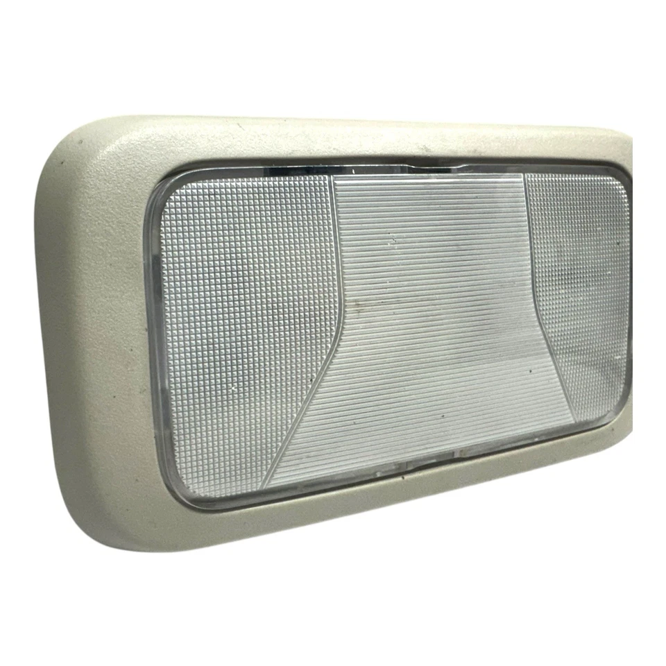 2004-2012 Chevrolet Colorado Interior Roof Dome Lamp Reading Light OEM - Image 2 of 4