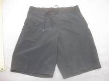 PrAna Size 34 Mens Black Drawstring Zip Pockets Surfing Swimboard Shorts 379