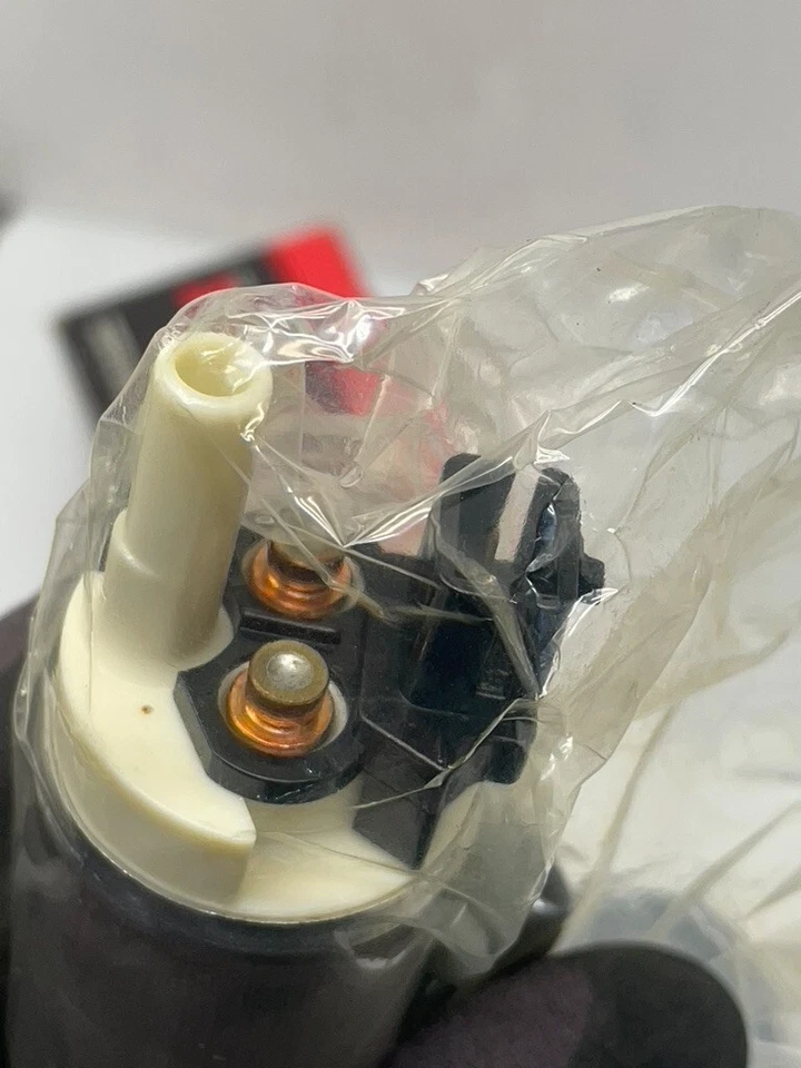 Bomba de combustible eléctrica E3265 Airtex, como se muestra Foto 2 de 4