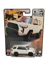 Hot Wheels Premium Boulevard 18 Toyota 4Runner Mattel Neu OVP *
