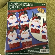 Design Works Crafts 5376 Felt Kit Santa Silverware Pocket Dining Table USA Made