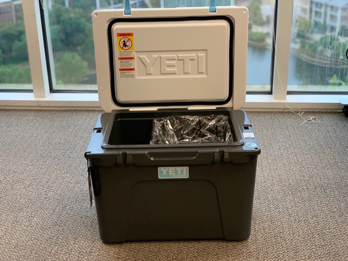 Yeti XV Tundra 50 (15th Anniversary) - Special Limited Edition 