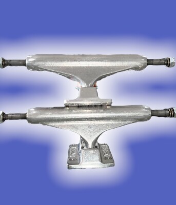INDEPENDENT 144 Axel 8.25” ￼Stage 11 Forged Hollow Skateboard