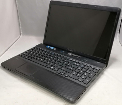 FOR PARTS 15.5'' HP VAIO VPC-EH36FX (i3-2350M/2.30 GHz/2 GB RAM/NO HDD)