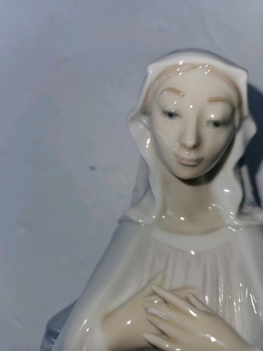 Lladro HOLY NIGHT NATIVITI MARY & BABY JESUS Figurine RELIGION 5796 Mint - Picture 7 of 10
