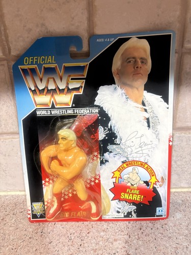 Vintage 1992 WWF Hasbro Ric Flair Blue Card Action...