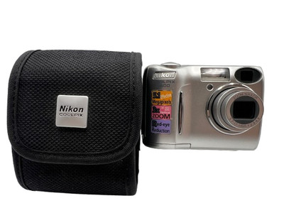 Nikon Coolpix 5600 kompakte Digitalkamera 5,1 MP Kamera Retro E5600