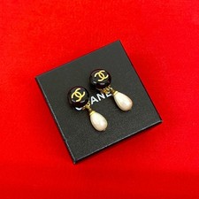 Chanel Coco Mark Earrings Women Gold One Size 611496