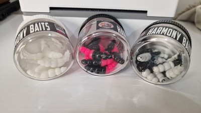 3× Harmony Baits Larva Grub Apod 37mm Forellen Angelköder Barsch Angeln Döbel 