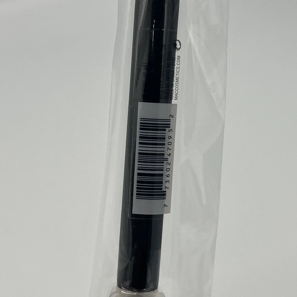 MAC 129S Synthetic All Purpose Round Face Powder Blush Bronzer Makeup Brush NEW! - Image 3 of 3