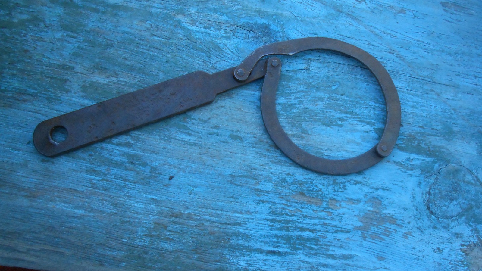 Vtg, Kitch. Utencils Lot of 5 Egg seperator lid opener Masher Tendizer Straier