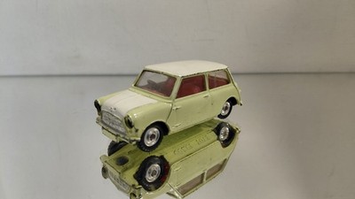 Corgi Toys 227 Morris Mini-Cooper Competition Fair